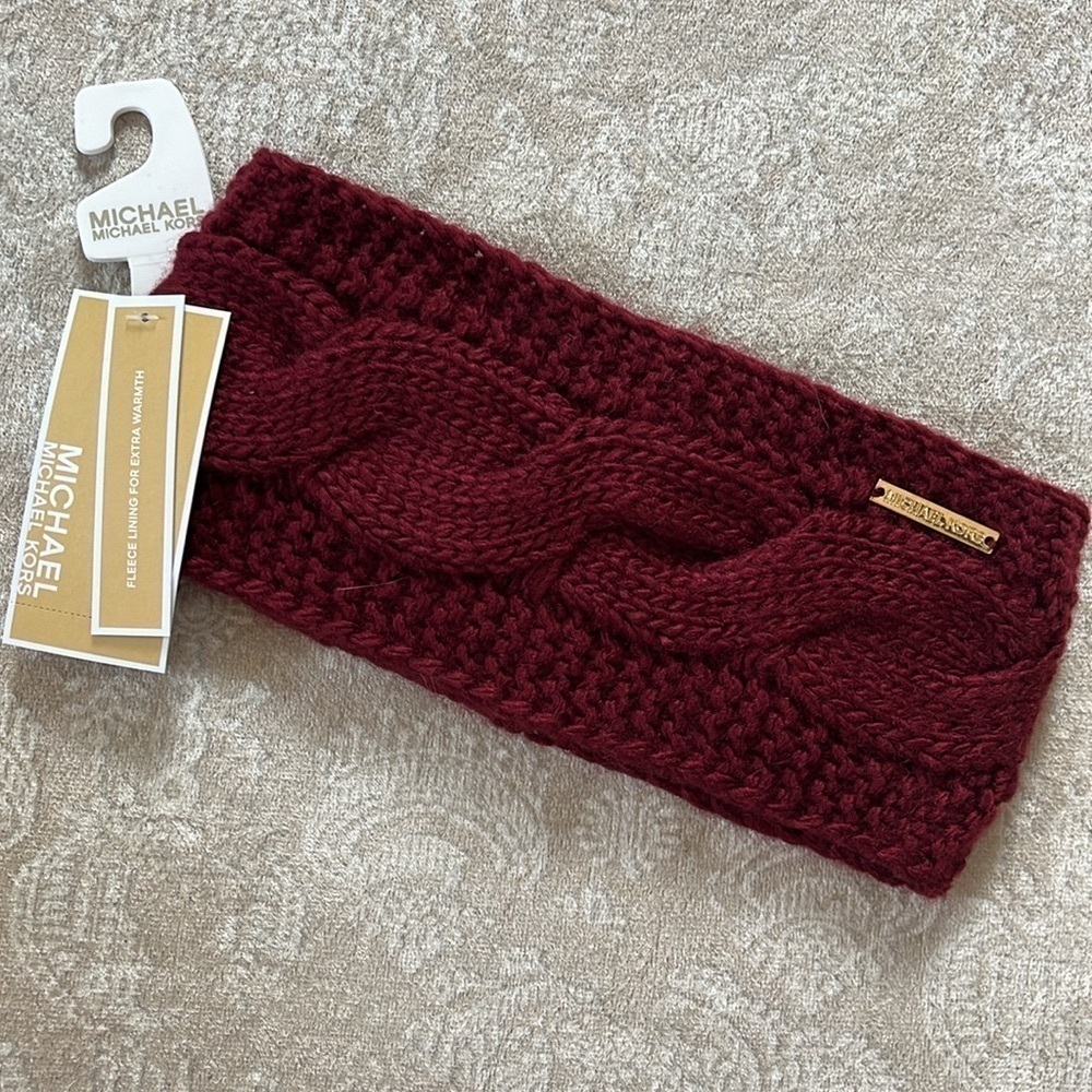 Brand New Michael Kors Cable Knit Earband Headband Fleece Lined Maroon